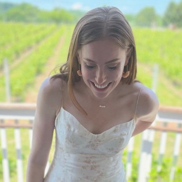 Meet the Posher Other - Meet your Posher, Kristen